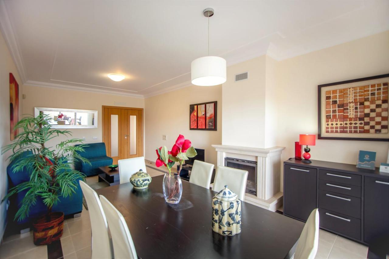 Apartamento com 2 Quartos