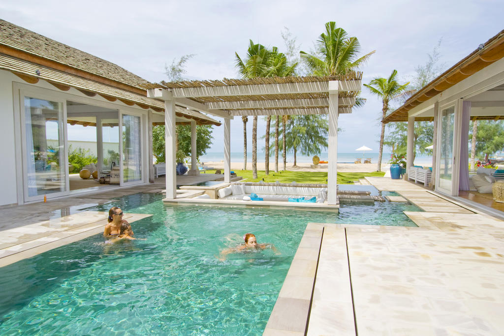 Villa Beach Front