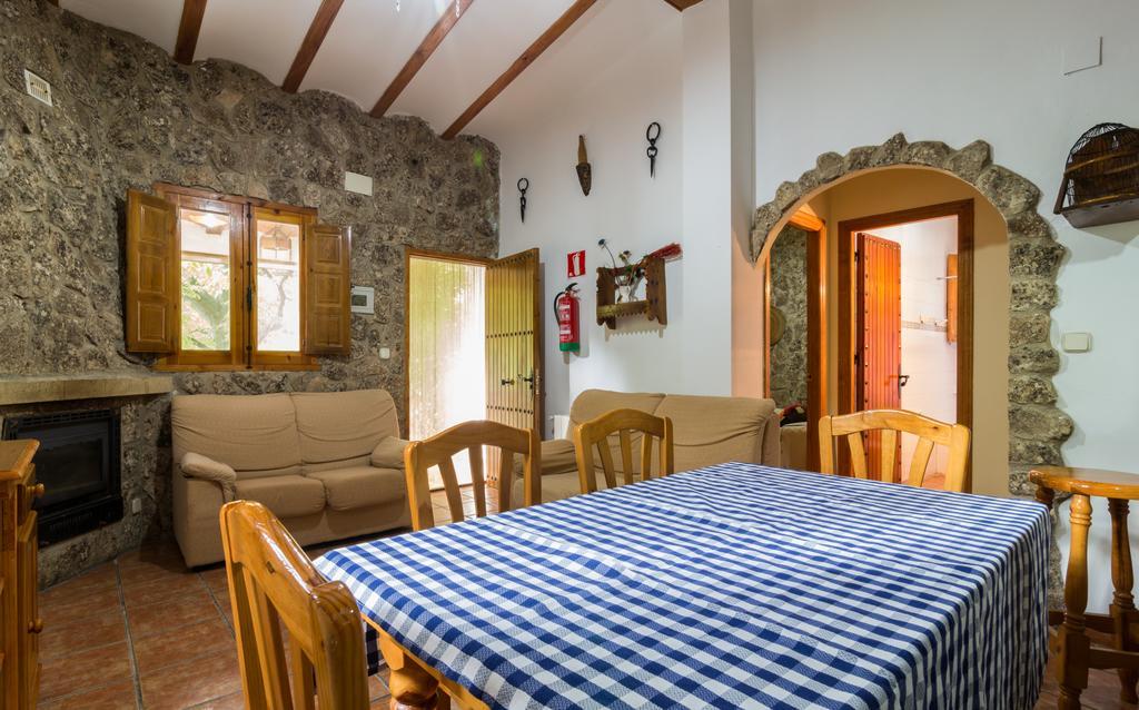Two-Bedroom House,136192278:JPEG