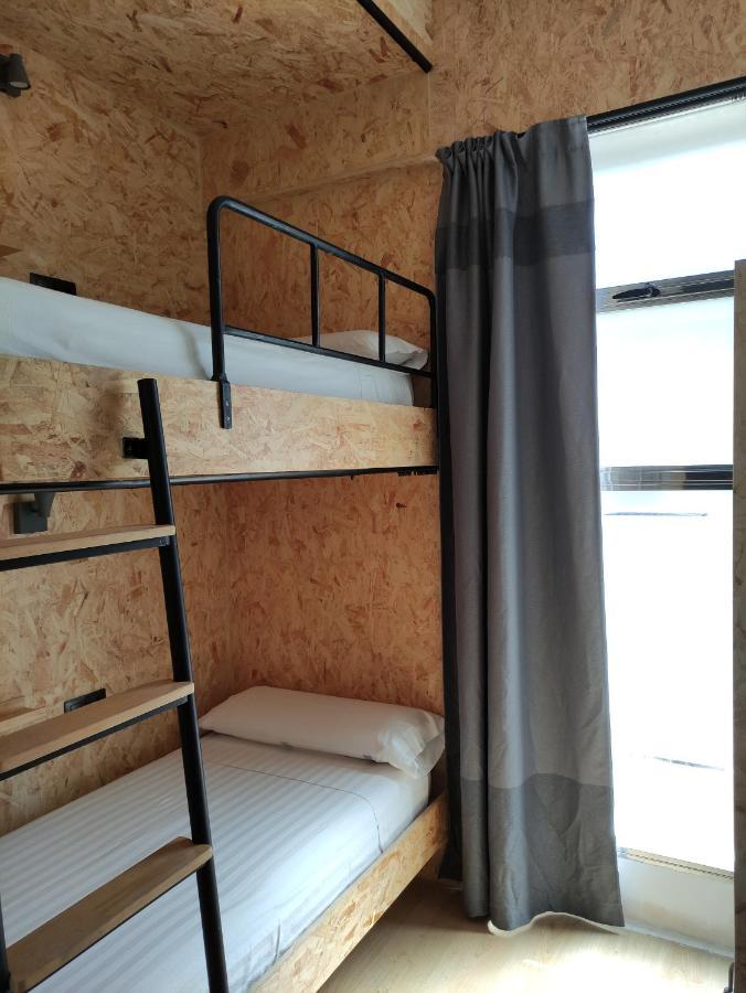 Chambre Lits Jumeaux avec Salle de Bains Privative