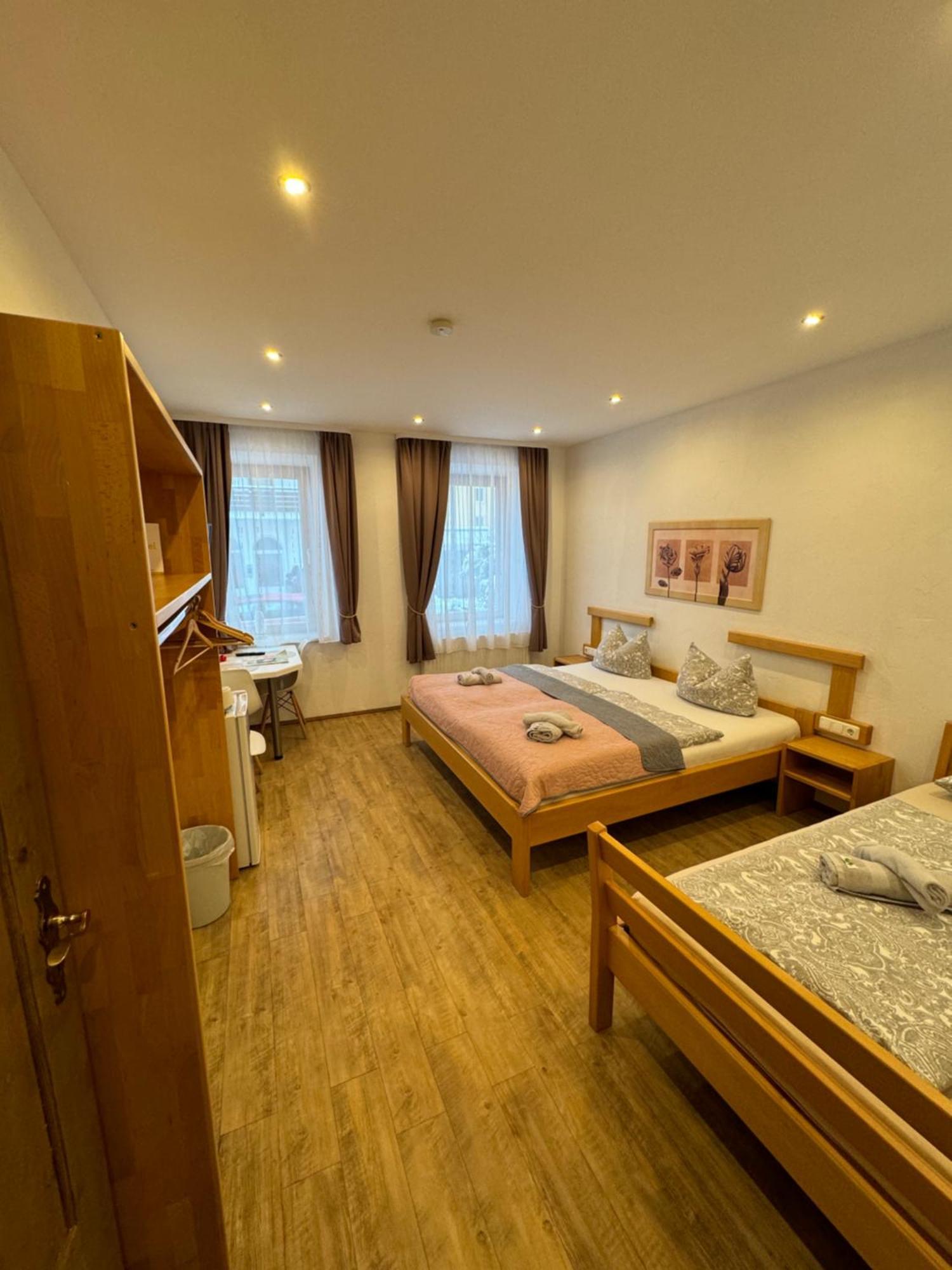 Standard Dreibettzimmer