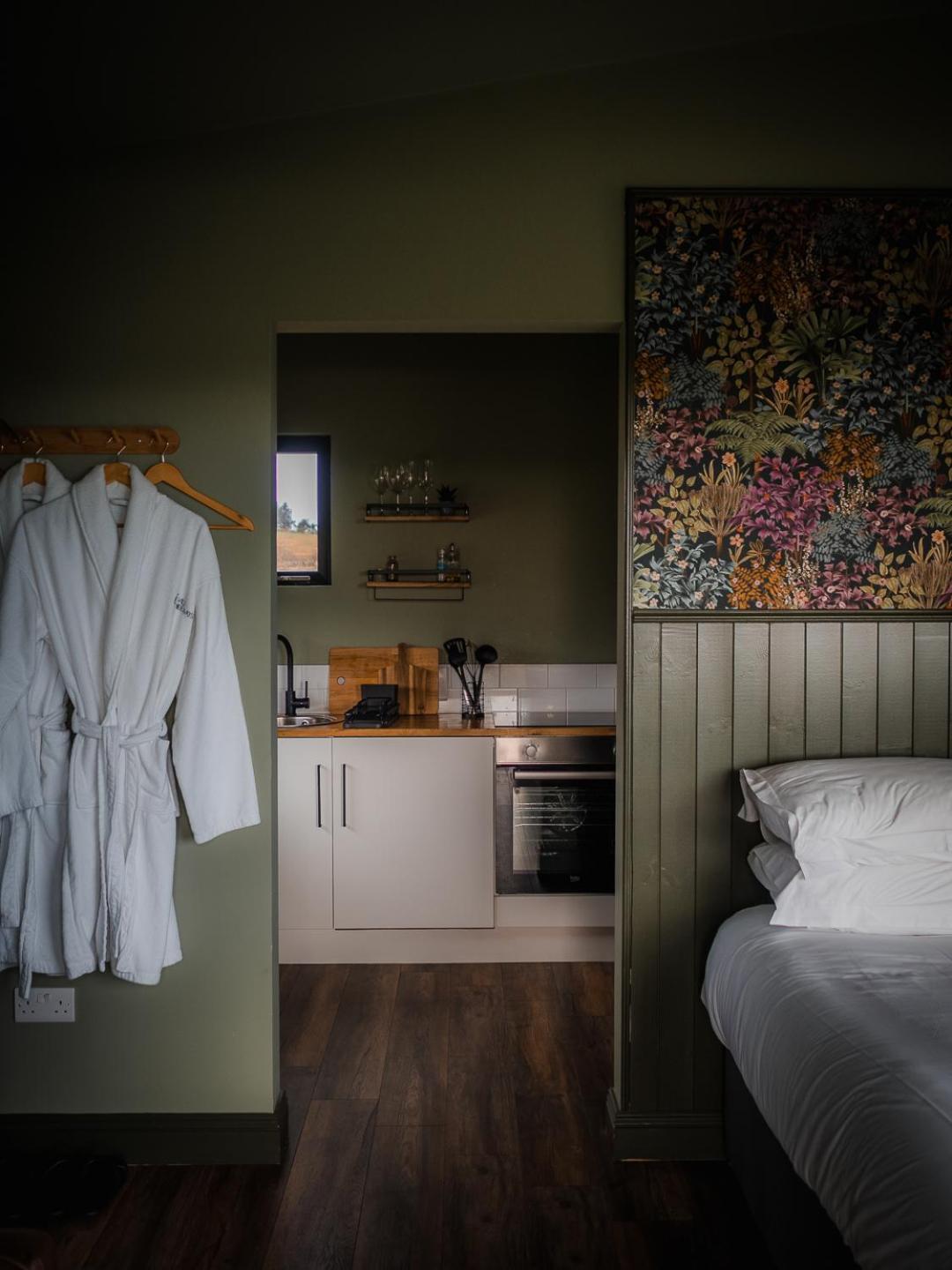 Deluxe Double or Twin Room Sea View