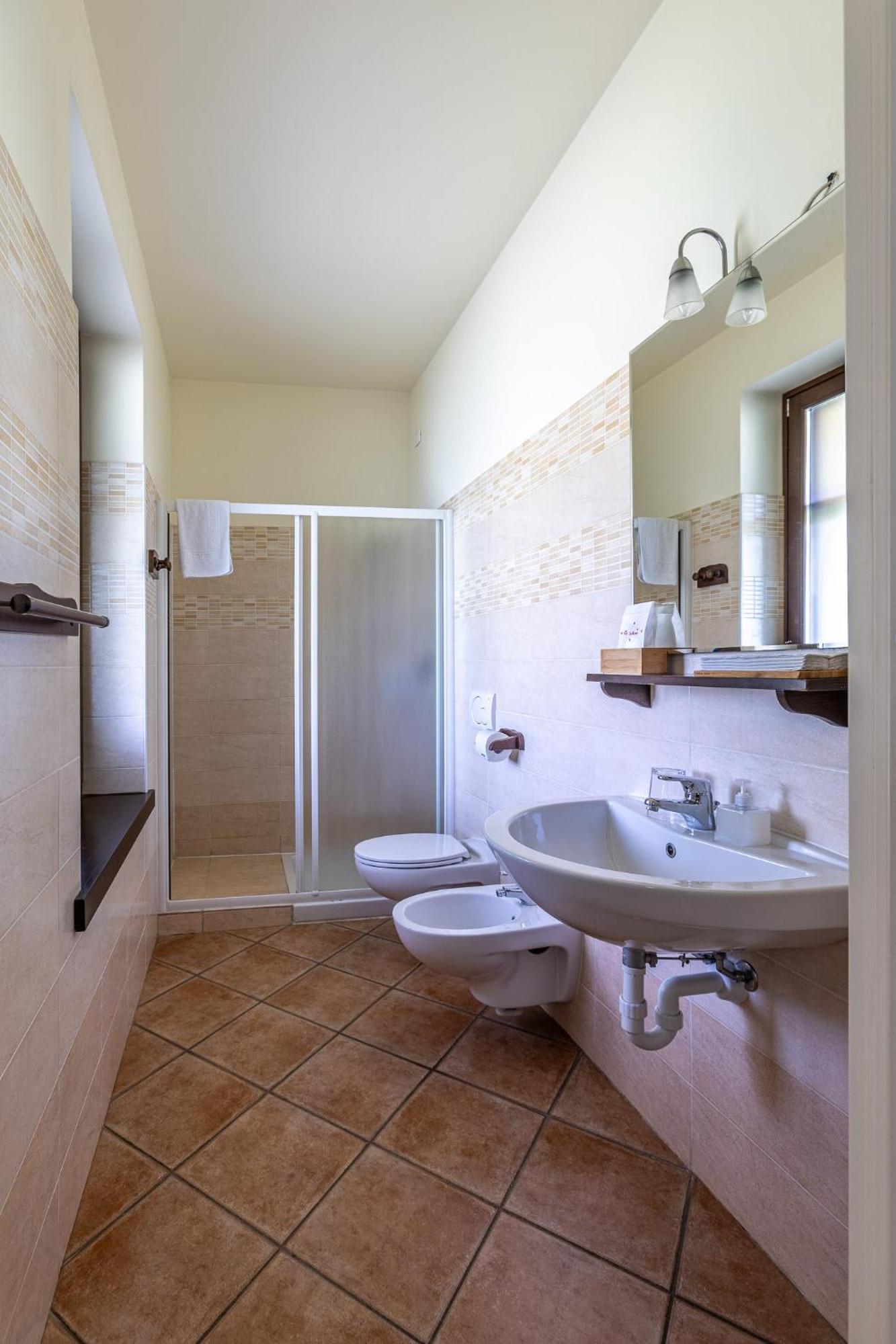 Single Room Private Bathroom