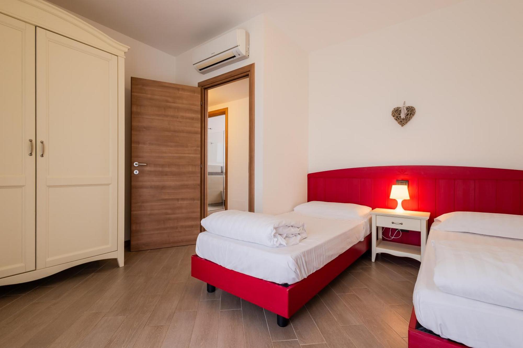 Two-Bedroom Apartment,1631566011:JPEG