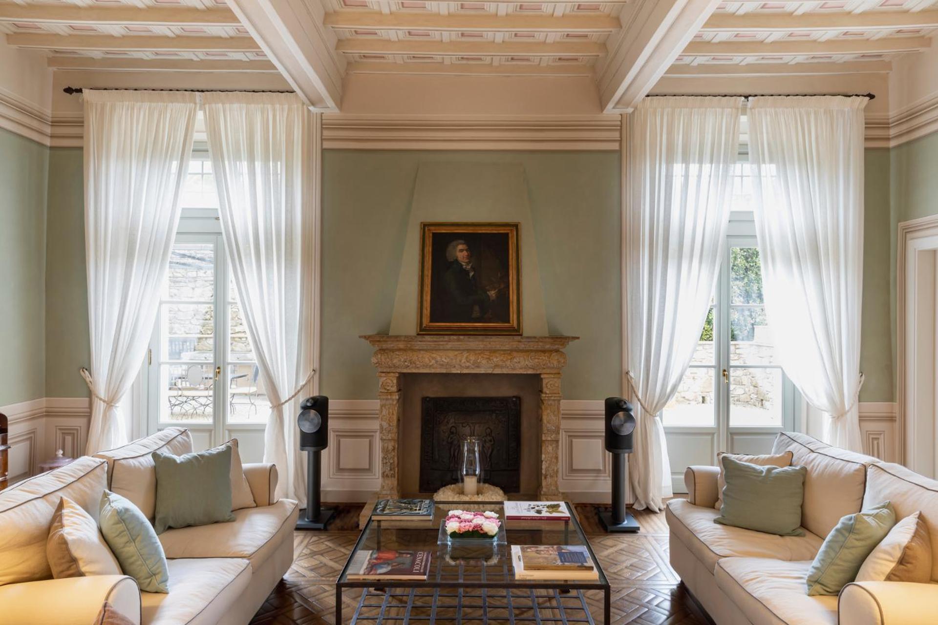 Villa Deluxe