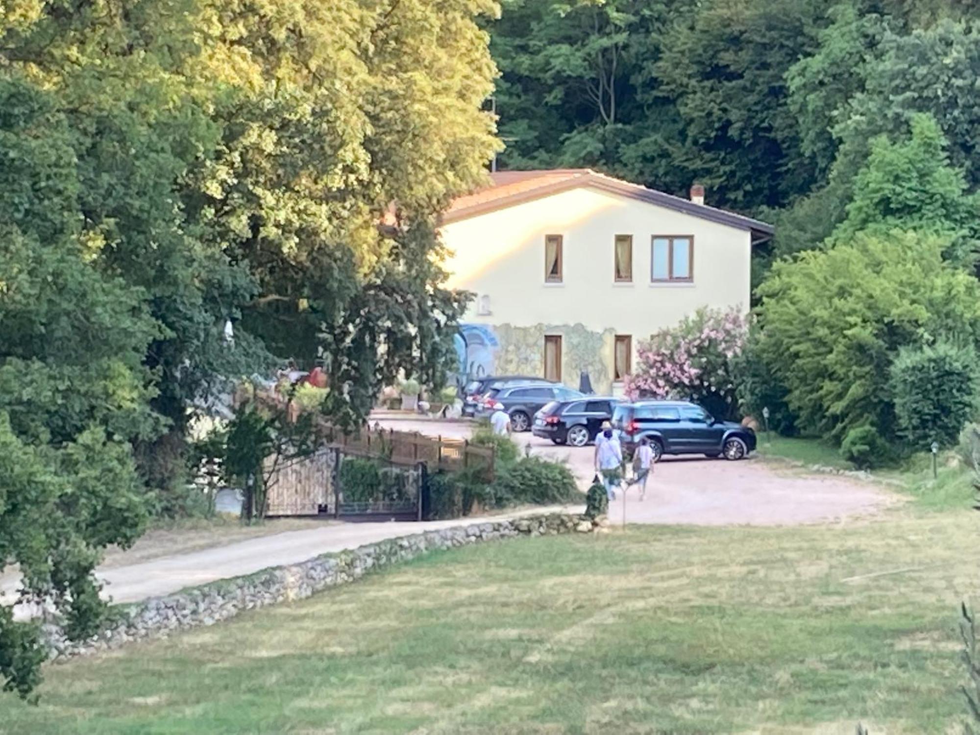Casa Vacanze con 4 Camere da Letto