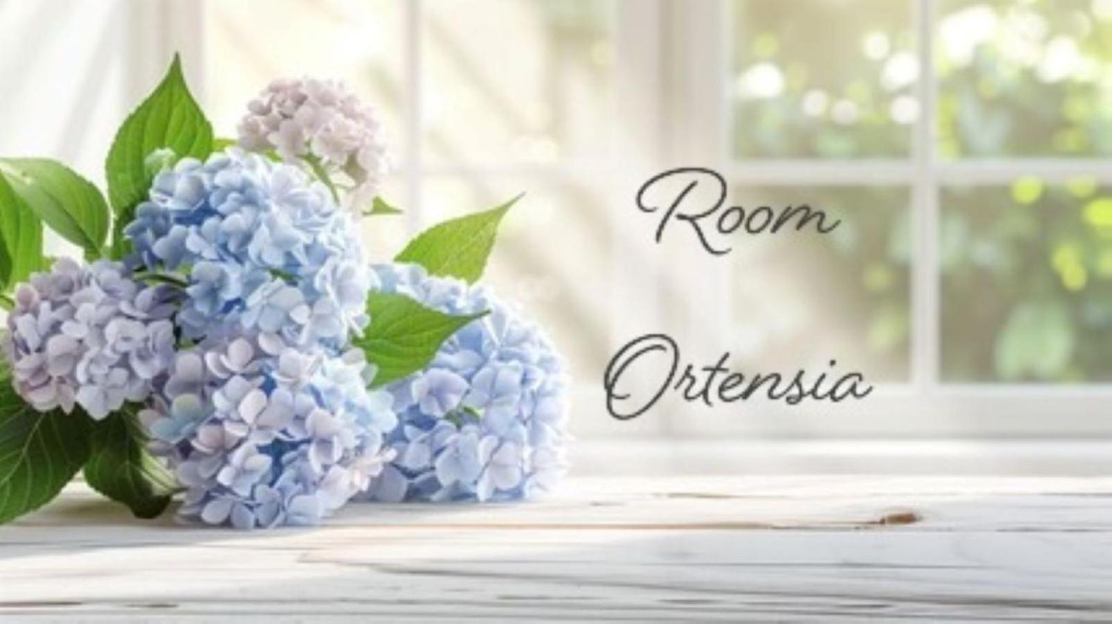 Double Room Private Bathroom