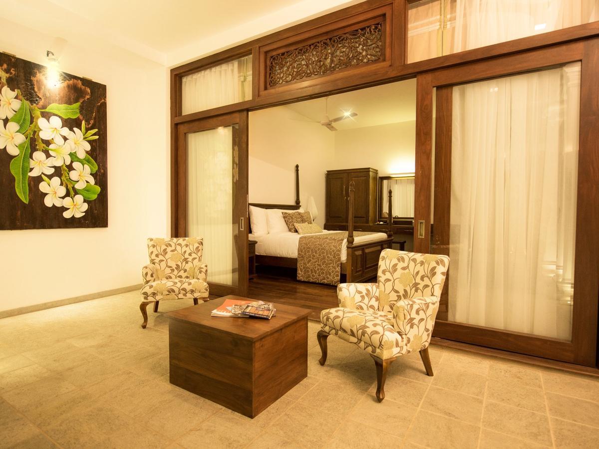 King Room Pool View