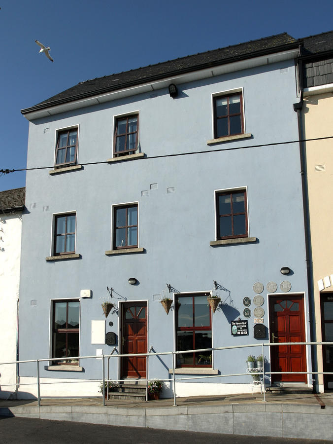 Three-Bedroom Townhouse