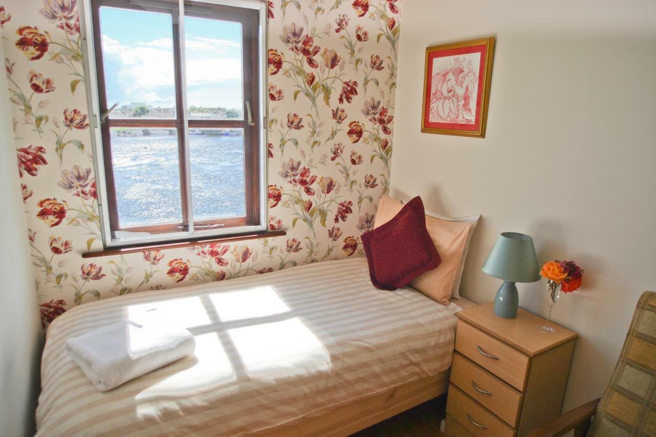 Three-Bedroom Townhouse