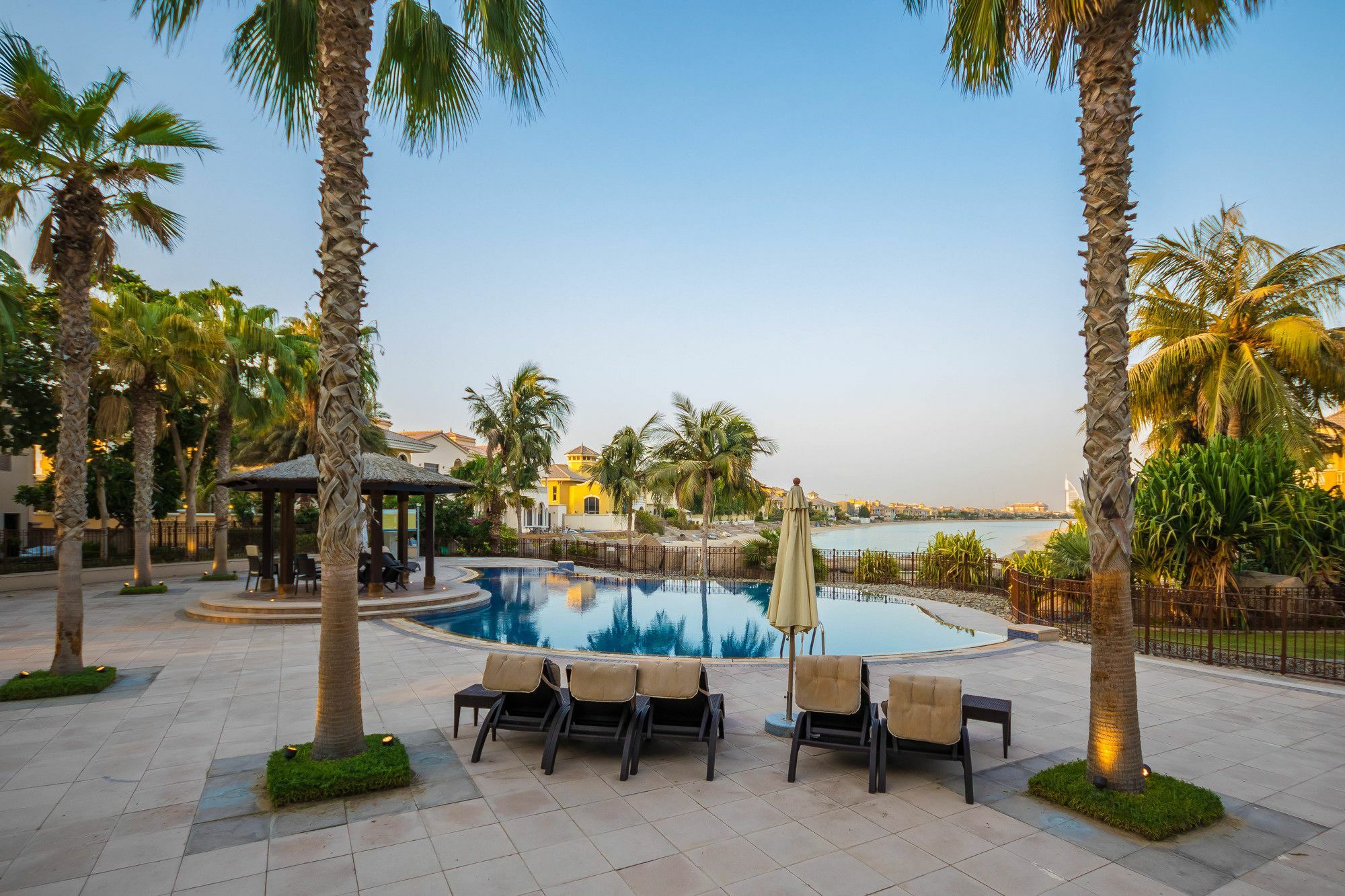 Villa Deluxe