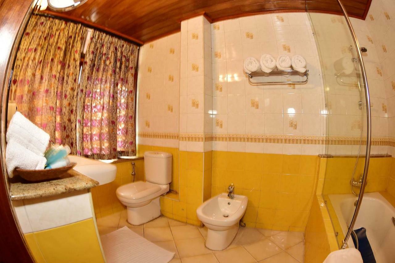 Camera Familiare Grand Luxary con Vasca