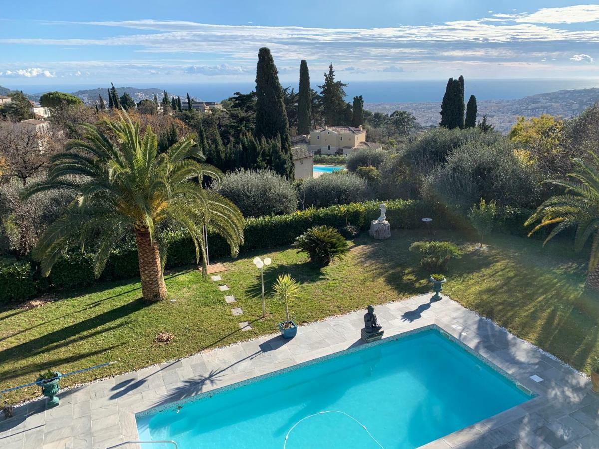 Deluxe Villa,900551953:JPEG