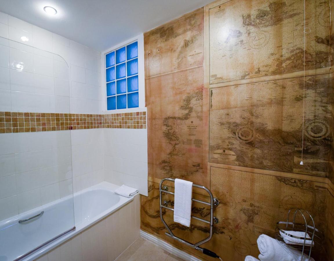Three-Bedroom Townhouse