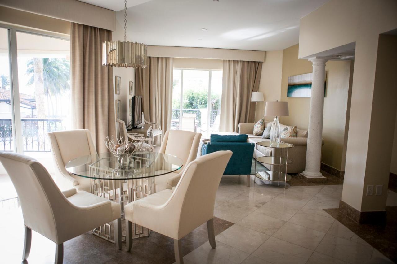 Two-Bedroom Suite with Ocean View - F15122