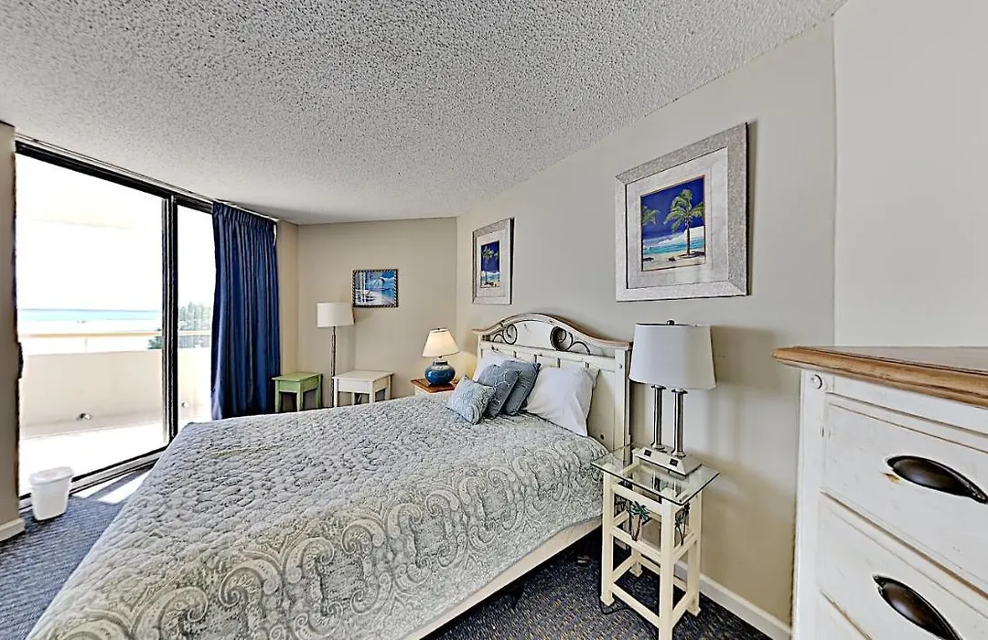 Onsite Putting Greens Southern Charm 2Br Condo-1