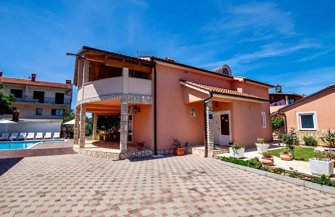 Villa Anita-1