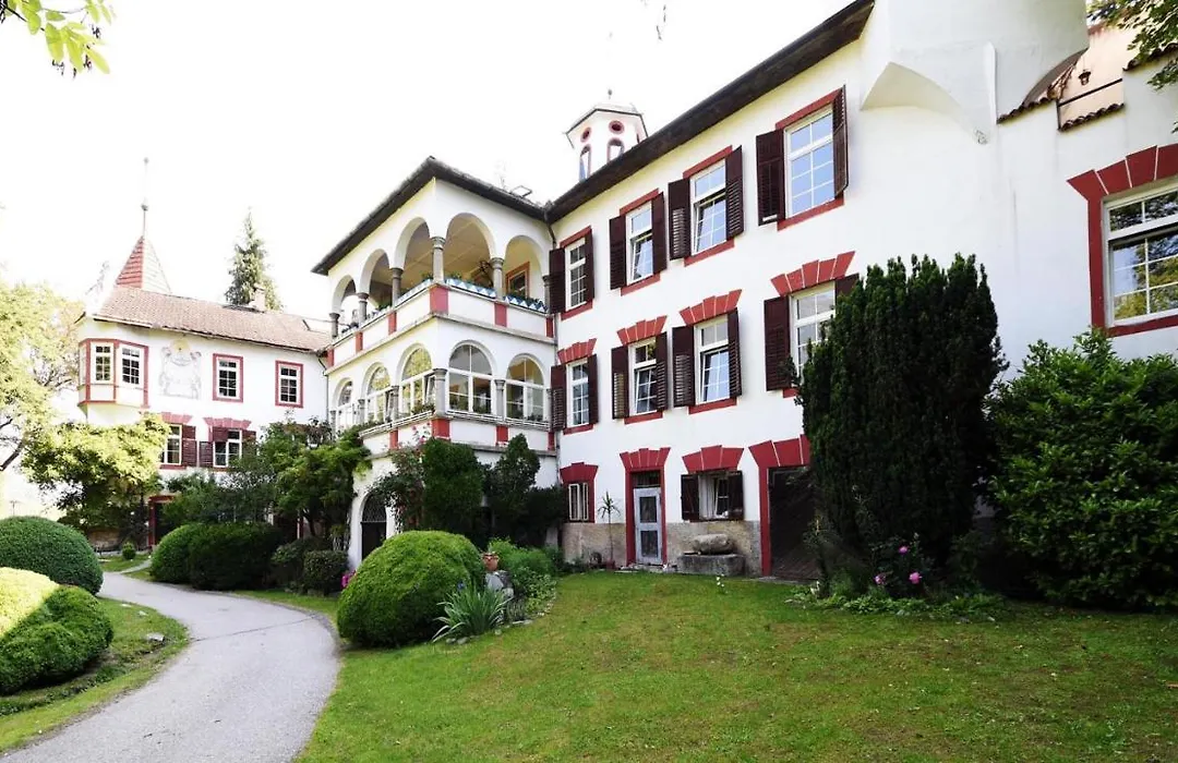 Castel Campan-1