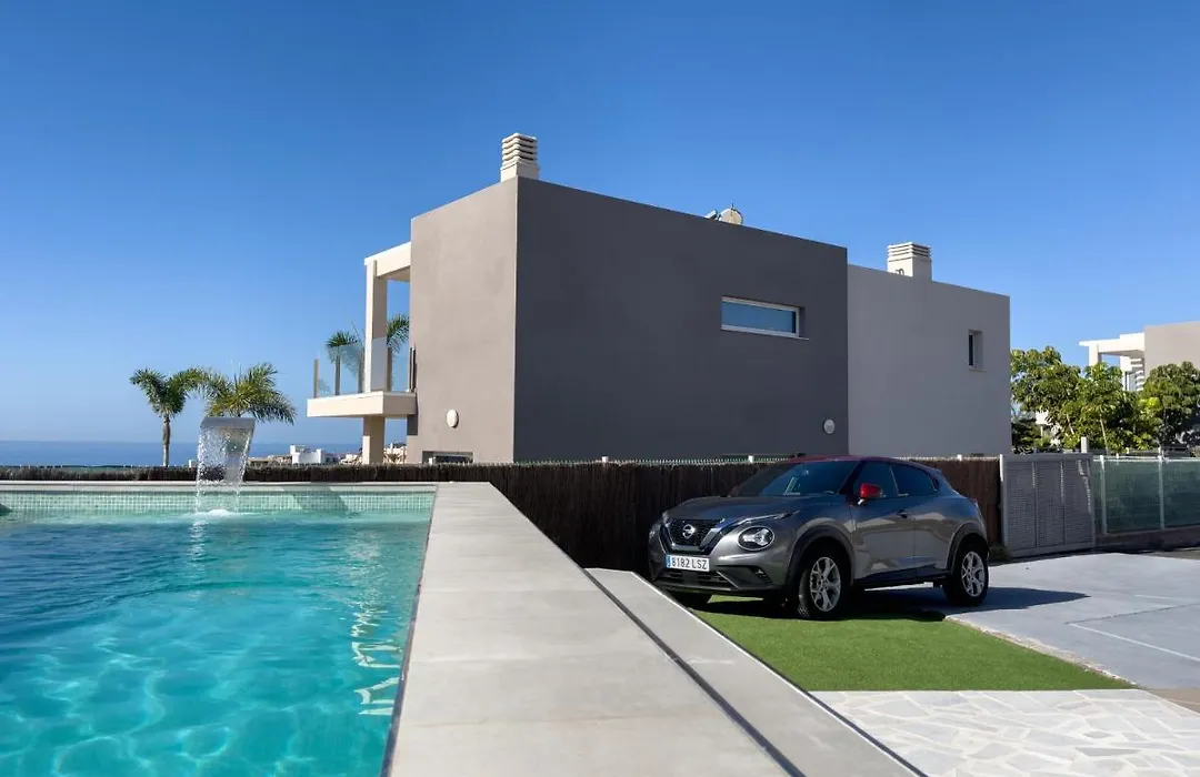Villa Nirvana - Luxury Villa With Heated Pool-1