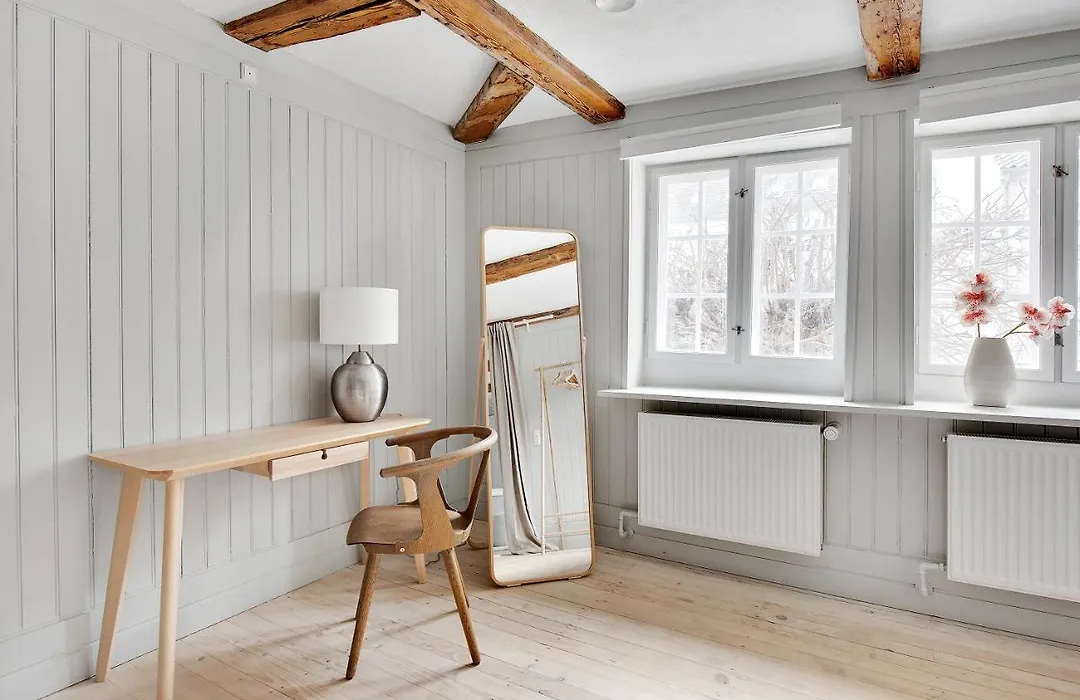 Sanders Secret - Pleasant Three-Bedroom Townhouse Near Main Attractions-1