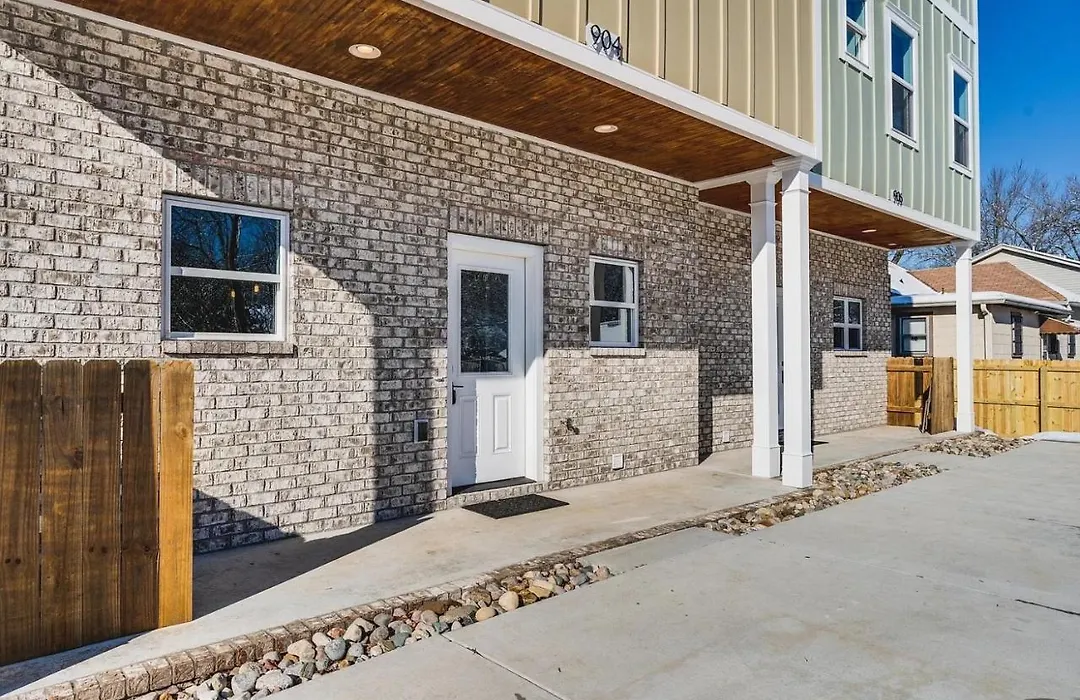 Family-Friendly Murfreesboro Condo With Rooftop View-1