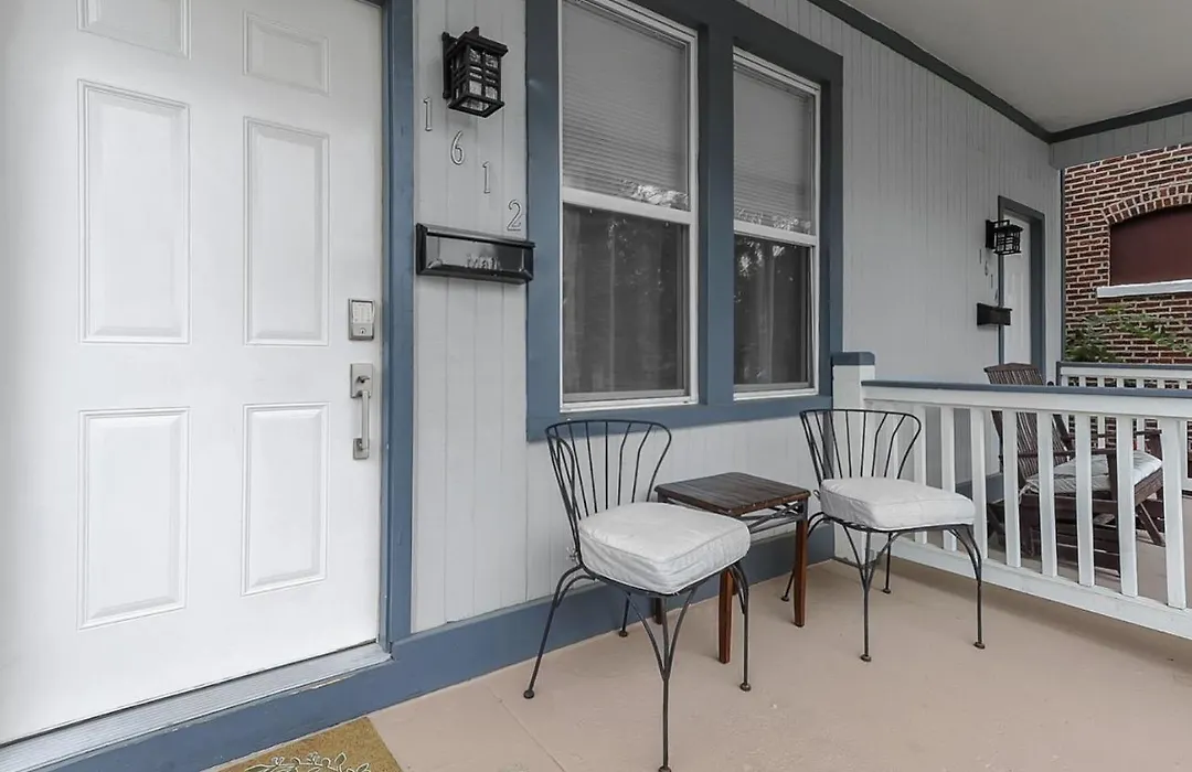 Modern 2Br Near Dt, 8Min Walk To Park&Conservatory-1
