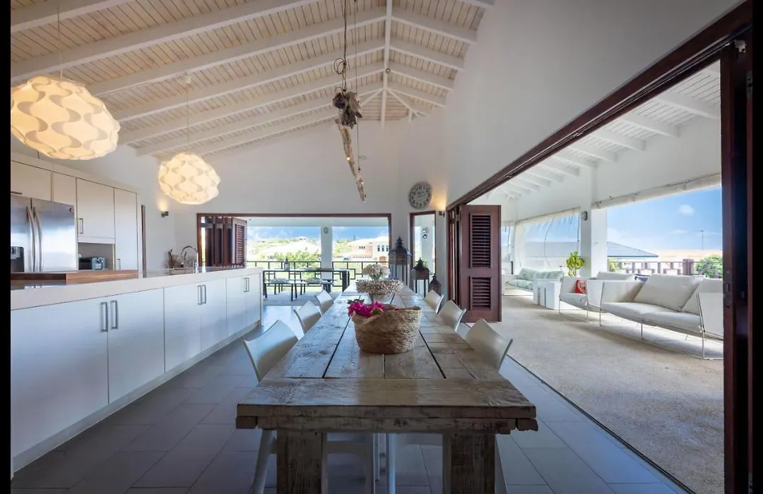 Beautiful Villa With Pool Near The Beach For Groups-1