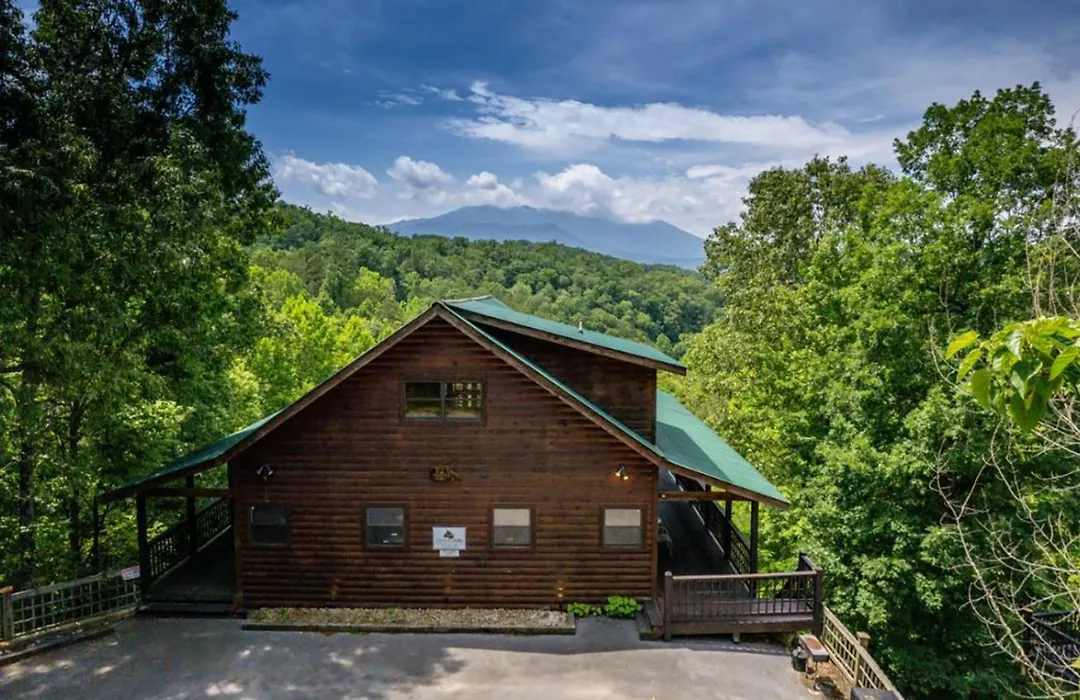 Wild Turkey Lodge-1