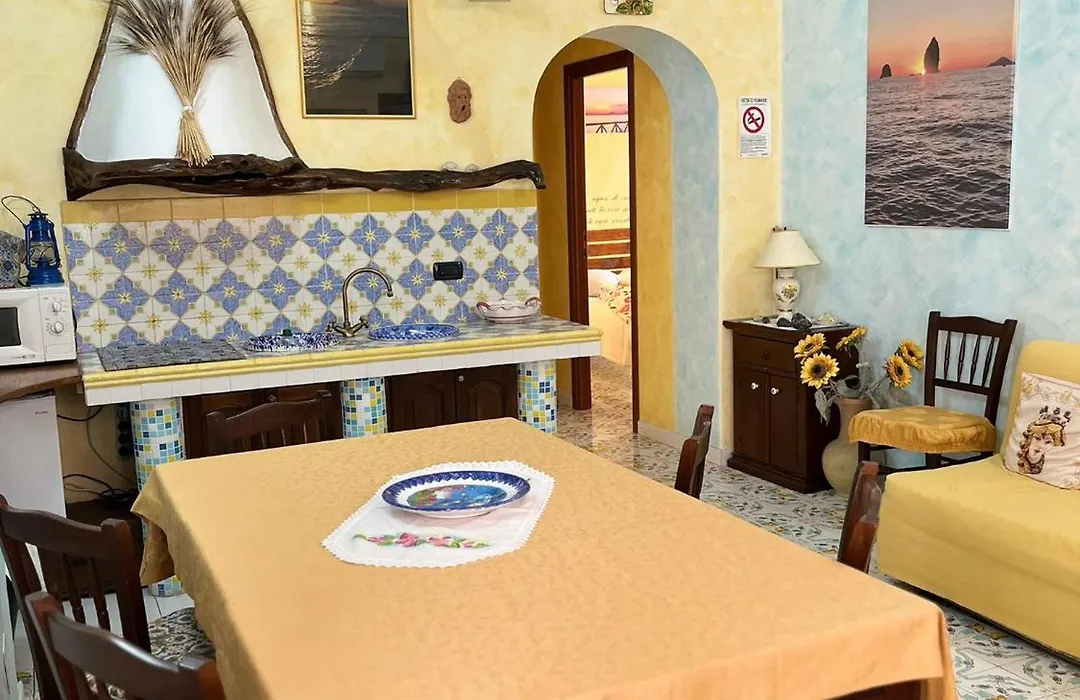 Casa Vacanze Central Cincotta-1