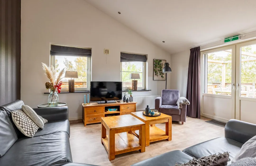 Lenthe Farm Lodge-1