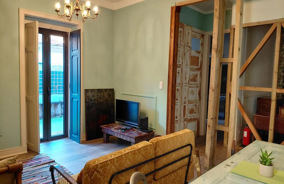 Classic Villa In Beato Lisbon-1