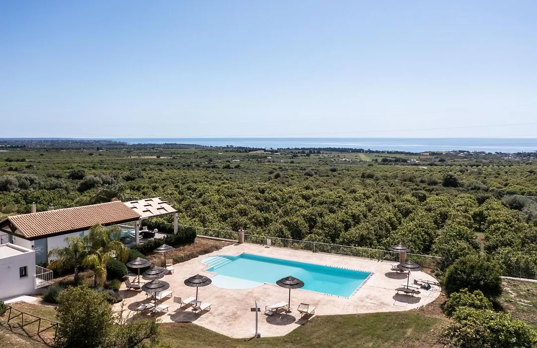 Agriturismo Alle Riserve Cavagrande-1