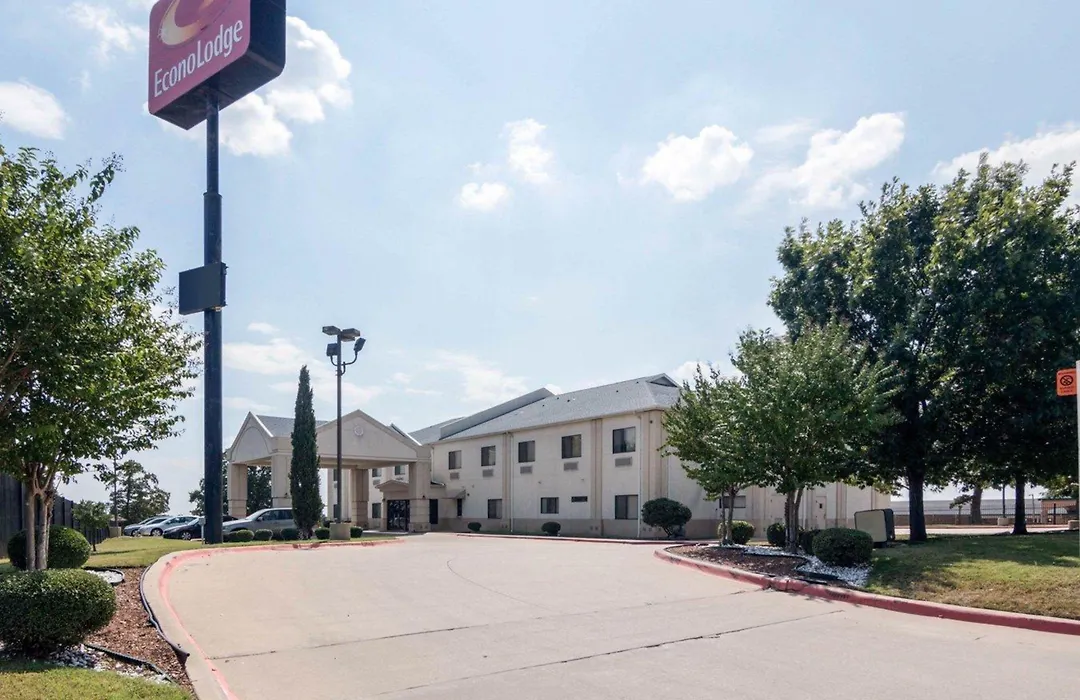 Econo Lodge Weatherford-1