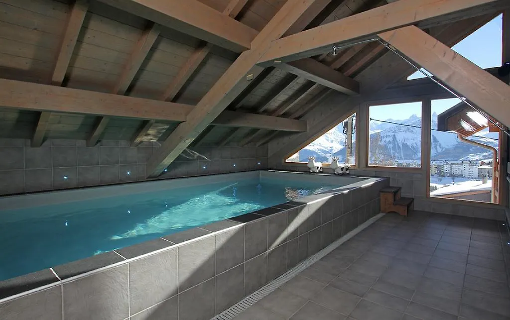 Odalys Chalet Jardin D'Hiver-1