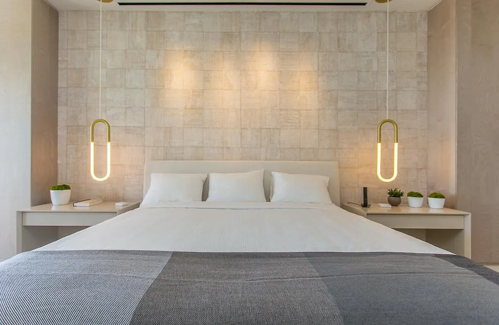 Provident Luxury Suites Fisher Island-1