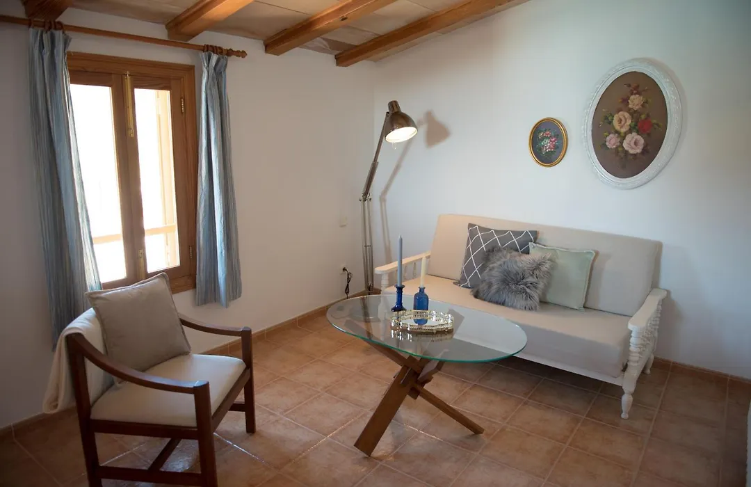 Agroturisme Perola - Only Adults-1