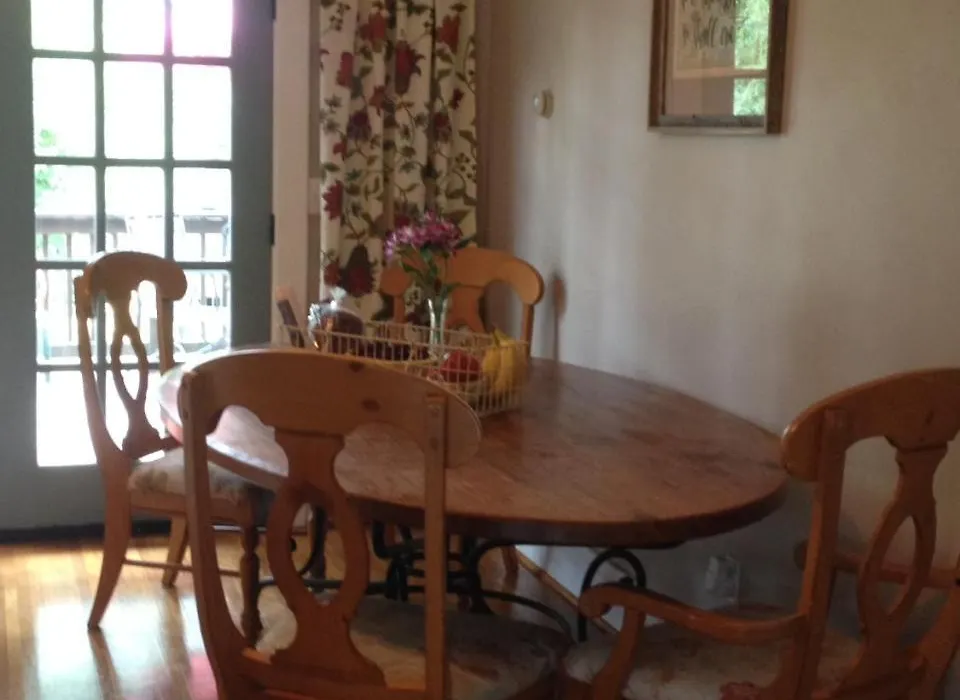 Charming Home In Derby City-1