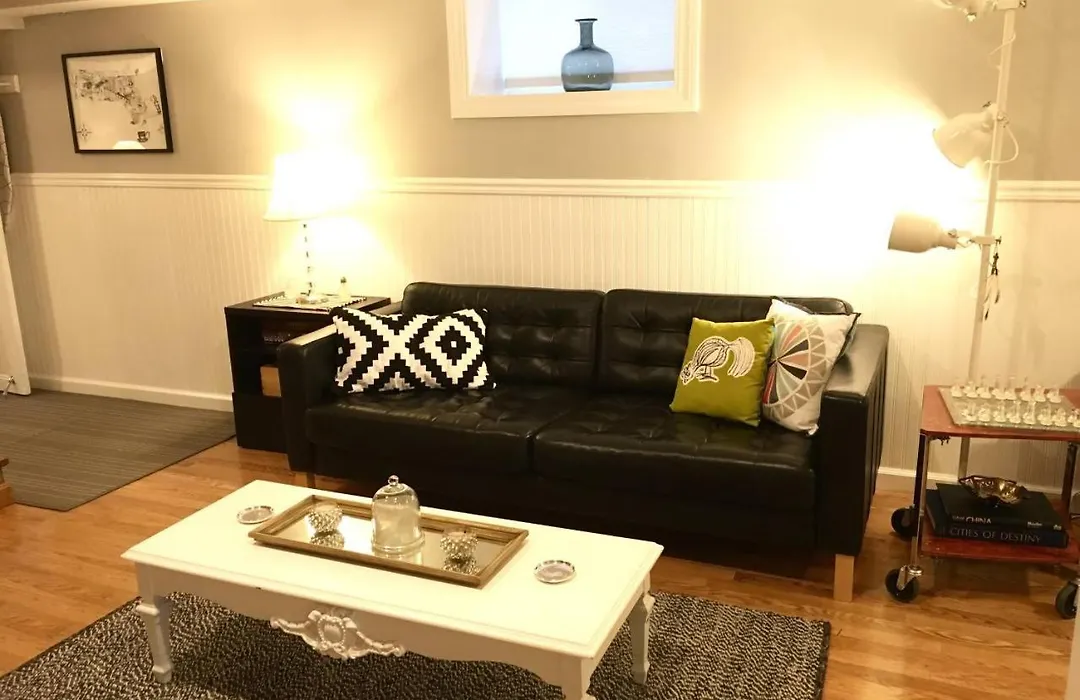 ~*Pet Friendly 30Min To Downtown*~ The Bostonian-1