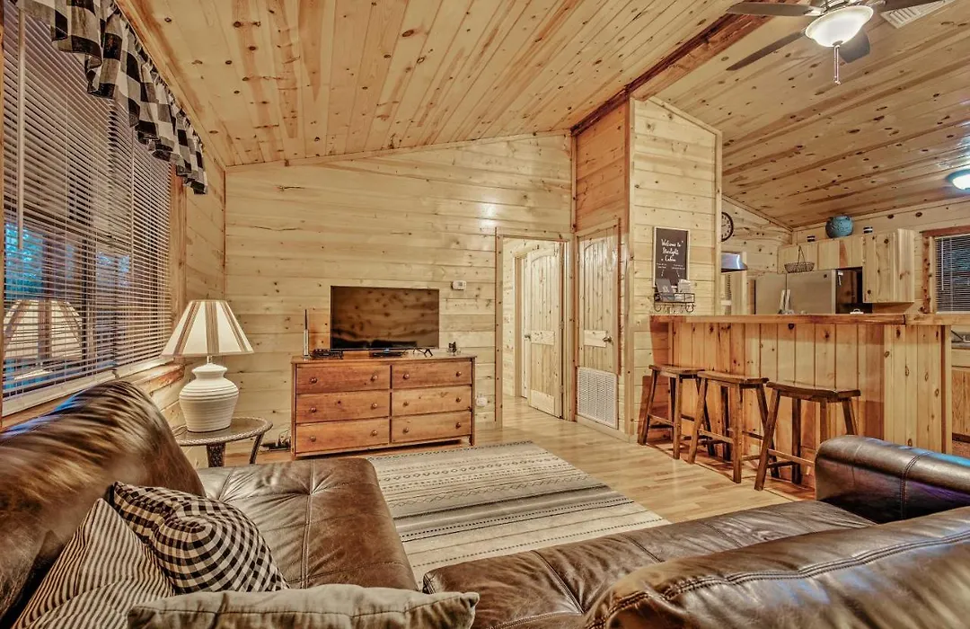 Broken Bow Starlight Cabin With Private Hot Tub!-1