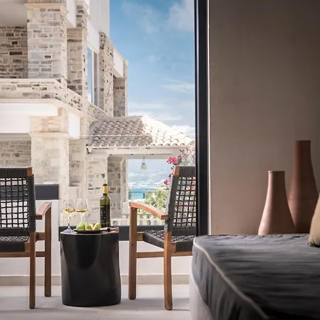 Tarsia Homes & Suites-2