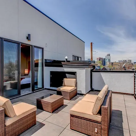 Roof Deck! Walk To Parks And St Joseph Hospital!-3