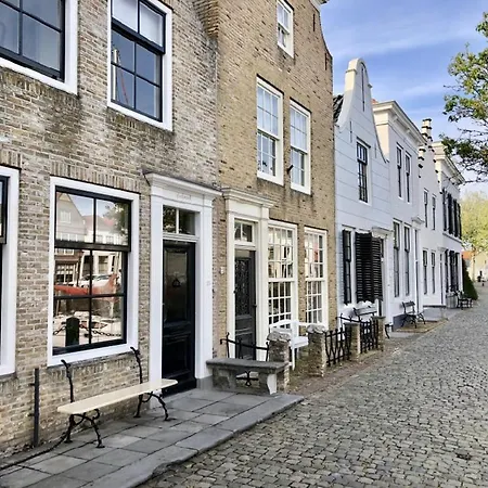 Private House With Patio In Historic Center-3