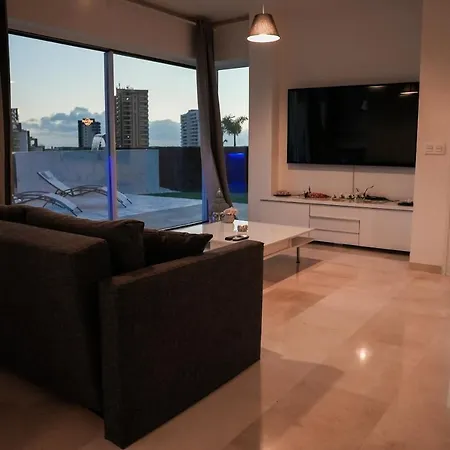 Villa Nirvana - Luxury Villa With Heated Pool-2