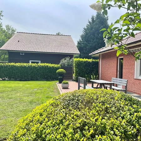 Landhaus am Wald mit Garten mit 1 Schlafnische und 1 Schlafzimmer-2