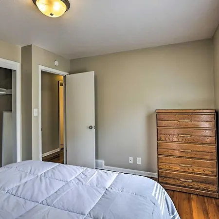6 Mi To Old Market: Home W/ Bbq-Ready Patio!-3