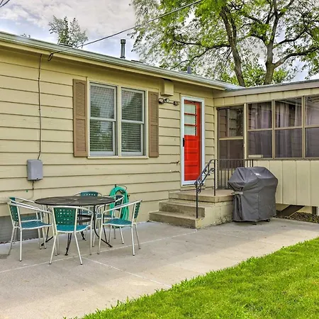 6 Mi To Old Market: Home W/ Bbq-Ready Patio!-2