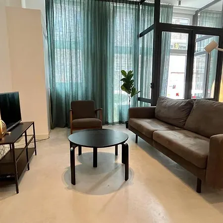 Trendy 2 Bedroom Serviced Apartment-2