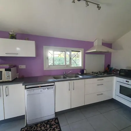 Villa Ancienne Pres Du Centre Avec Grand Parc, Terrasse Et Cuisine Equipee - Fr-1-648-66-2