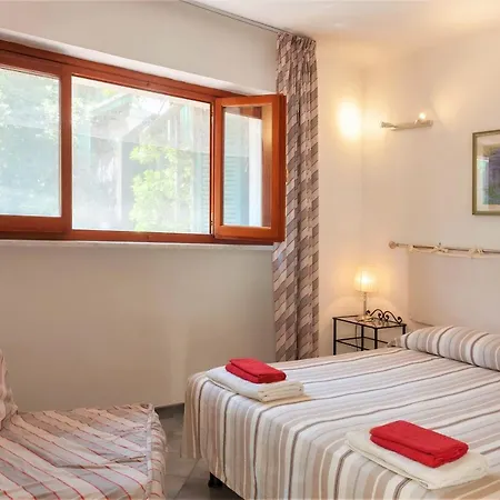 Wellness Versilia -Sauna & Jacuzzi- Free Parking--3