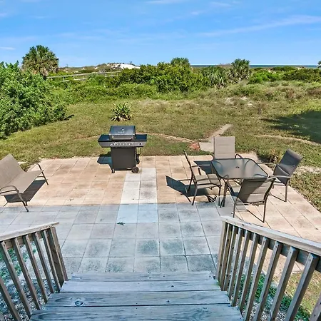 Oceanfront Home Dogs Ok 2 Min Walk To Beach-3